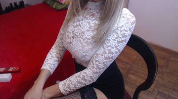 Public Photo of Allyblondy