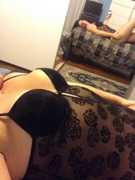 Public Photo of curvygirl_