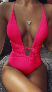 Public Photo of Emma33