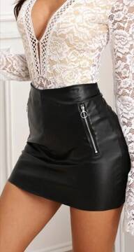 Public Photo of Emma33