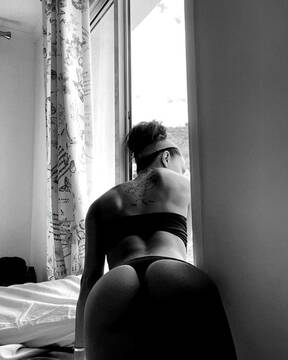 Hey ???? What’s outside?